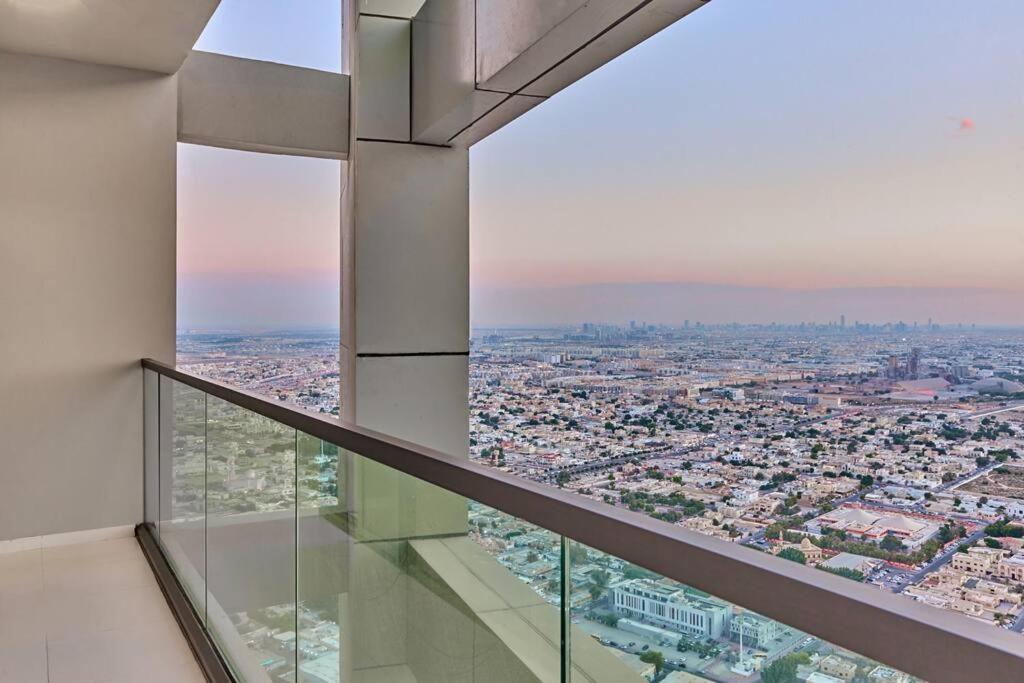 Easemytrip - Elegant 3Br On 53Rd Floor With Stunning City Views Διαμέρισμα Ντουμπάι Εξωτερικό φωτογραφία